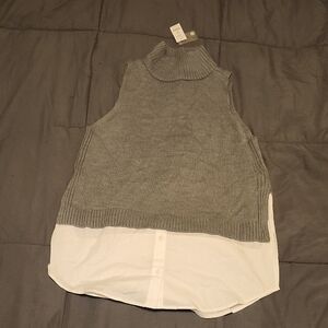 Women's White House Black Market Gray Knit Top, L